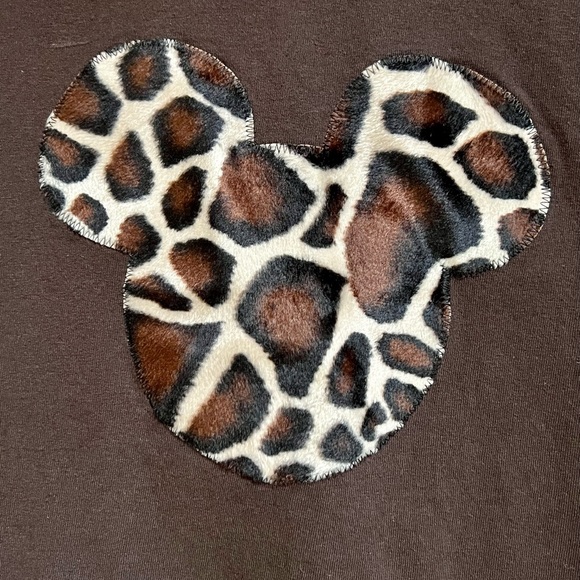 Disney Animal Kingdom Safari T-shirt. Mickey Ears giraffe faux fur - Picture 2 of 10